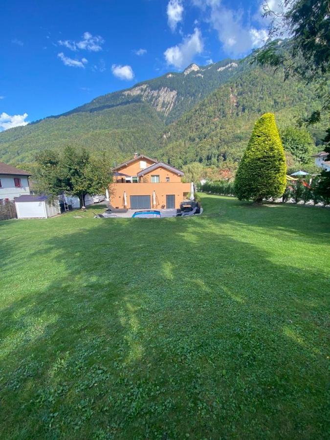 Appartement Moderne Avec Terrasse Et Piscine A Chatel Sur Bex Bagian luar foto